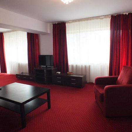 Alba Iulia Square - Apartments And Studios Bucharest Exterior photo